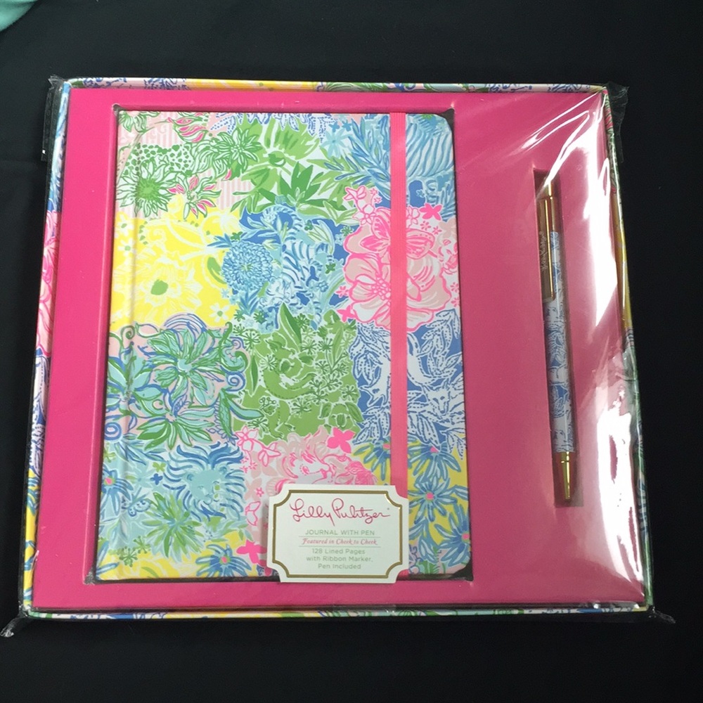 NEW Lilly Pulitzer journal with pen